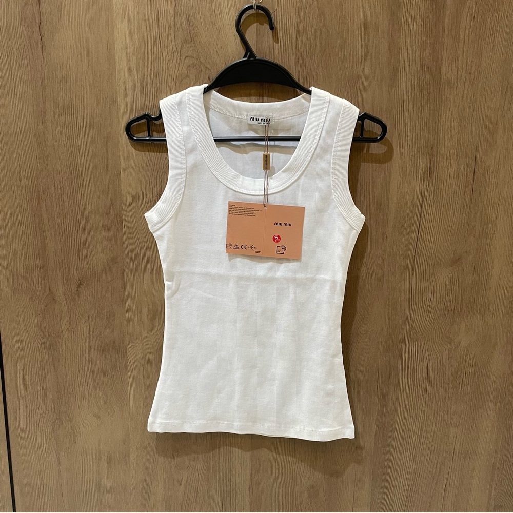 Miu Miu White Ribbed Logo Tank - Picture 2 of 6